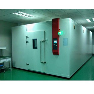 步入式老化试验房